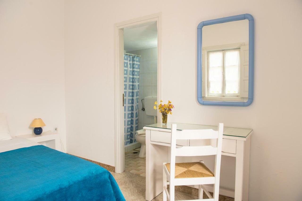 Evgenia Rooms And Apartments Folégandros Quarto foto